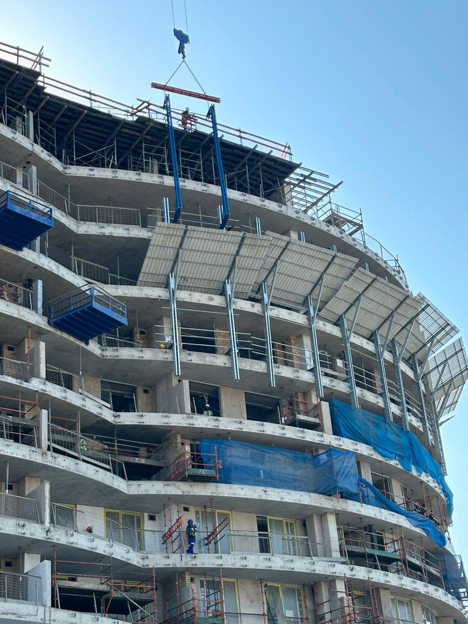 Centurion Logistics Hub — Portal Frames